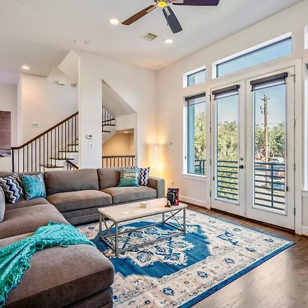 Stoic Sanctuary @ East Downtown Apartment